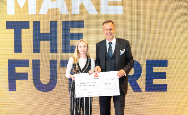 Tash Bates Perter Jones National Entrprenuer of the year